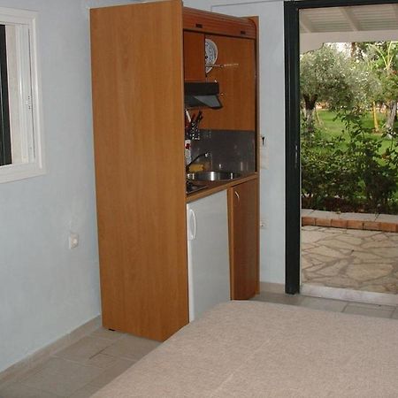 Akti Studios Nidrí Kültér fotó